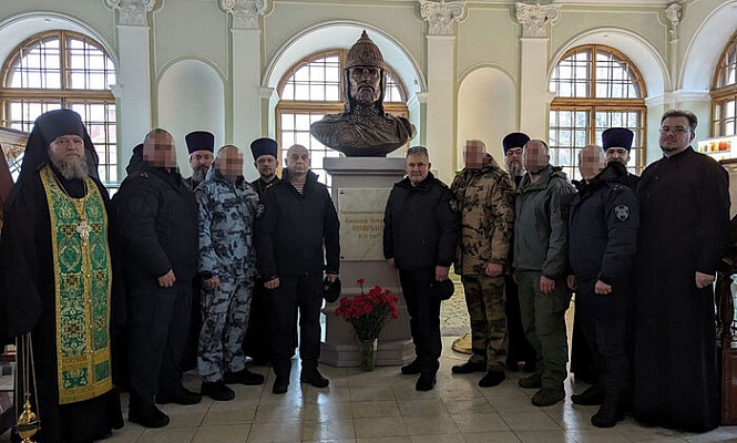 В Александро-Невской лавре прошло молитвенное стояние за военнослужащих войск Национальной гвардии РФ